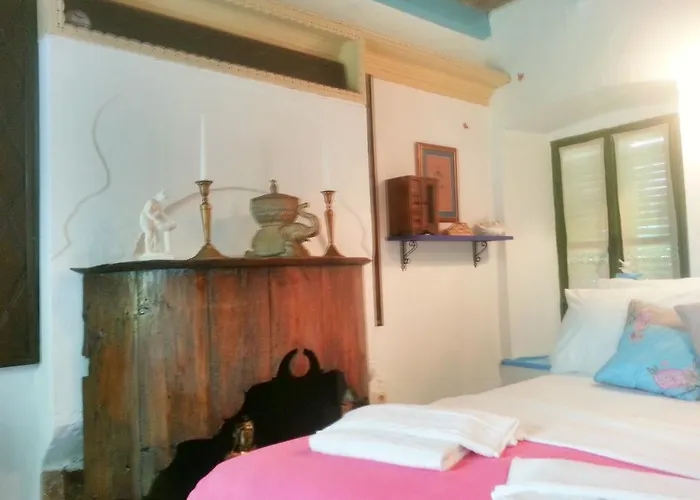 Quarto em Acomodações Particulares Cemil Ipekci *