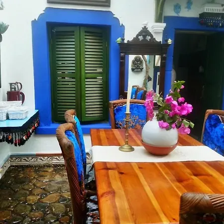 Quarto em Acomodações Particulares Cemil Ipekci *